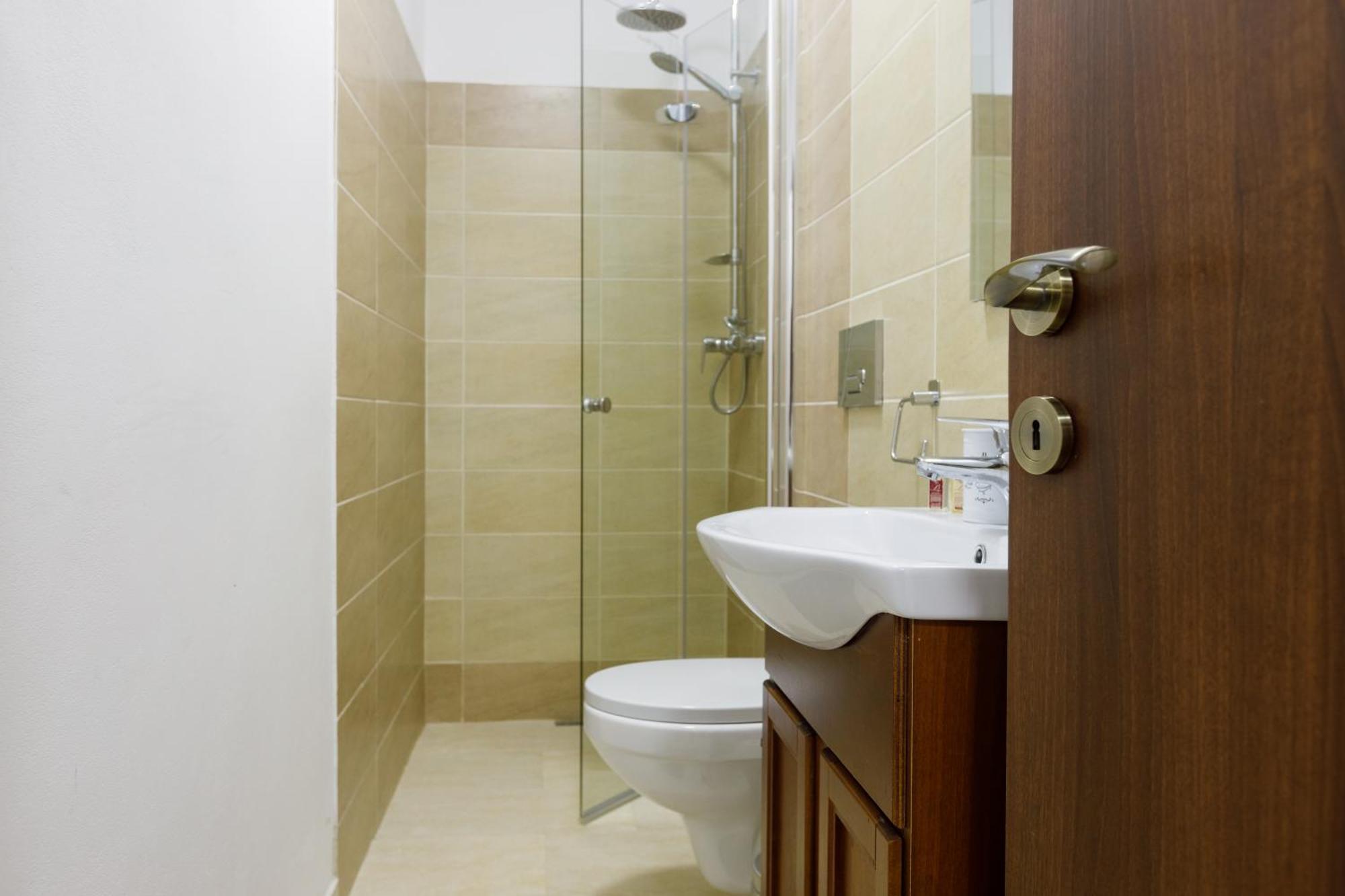 Apartament Modern Брашов Екстериор снимка