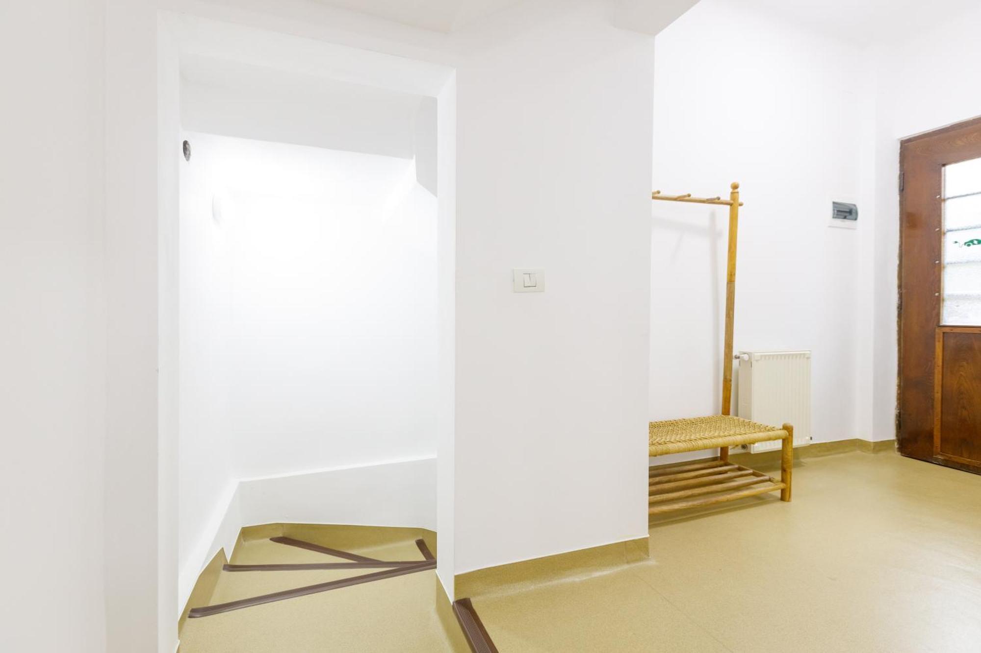 Apartament Modern Брашов Екстериор снимка