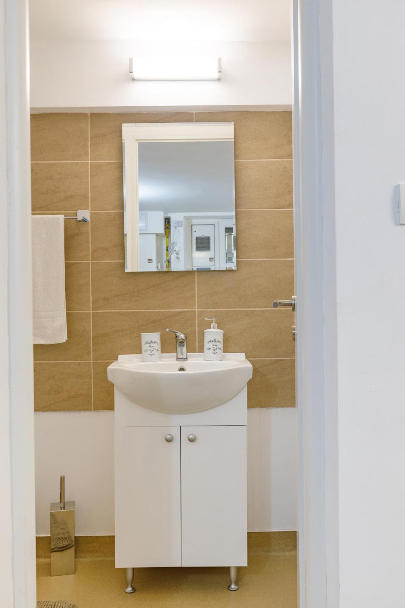 Apartament Modern Брашов Екстериор снимка