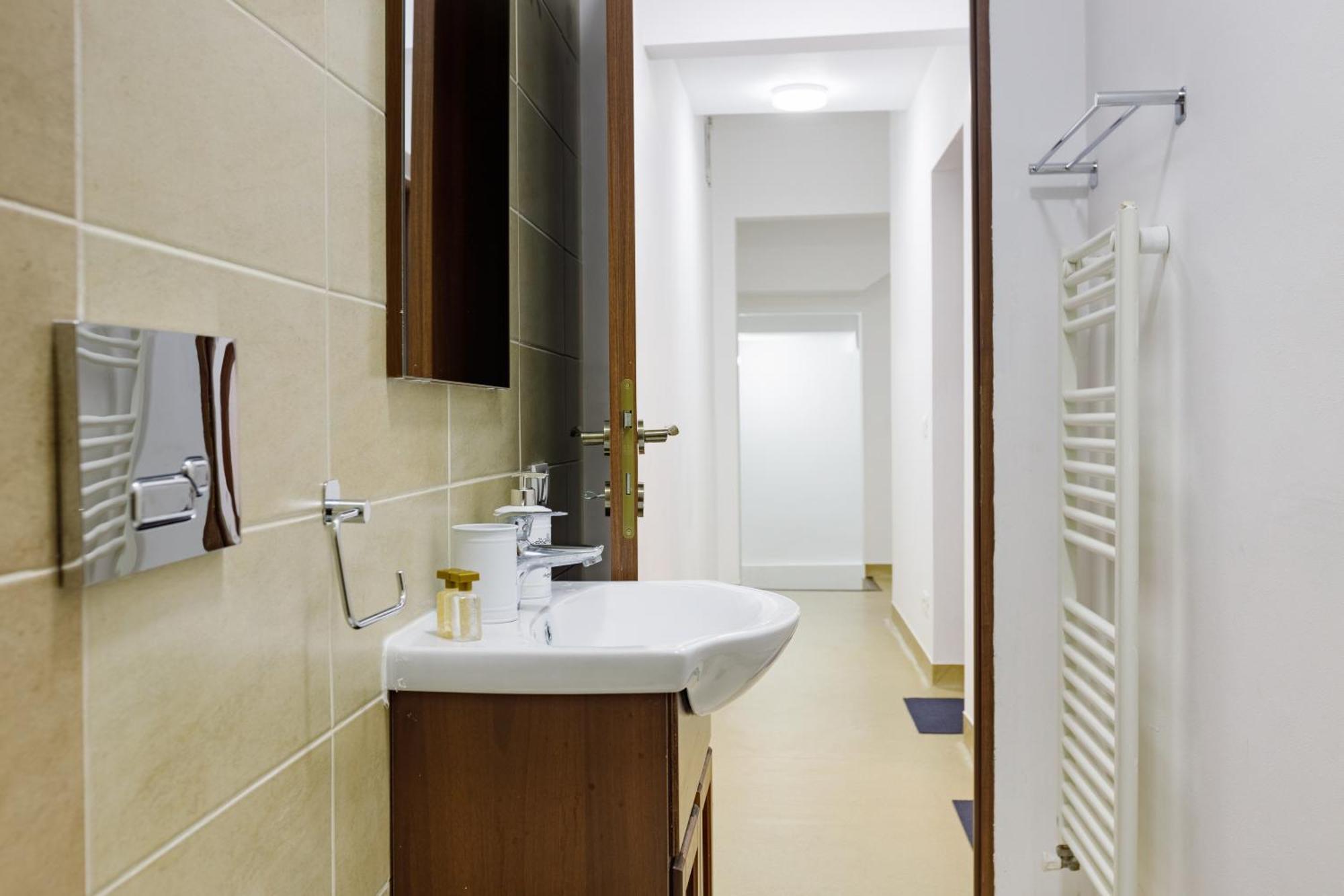 Apartament Modern Брашов Екстериор снимка