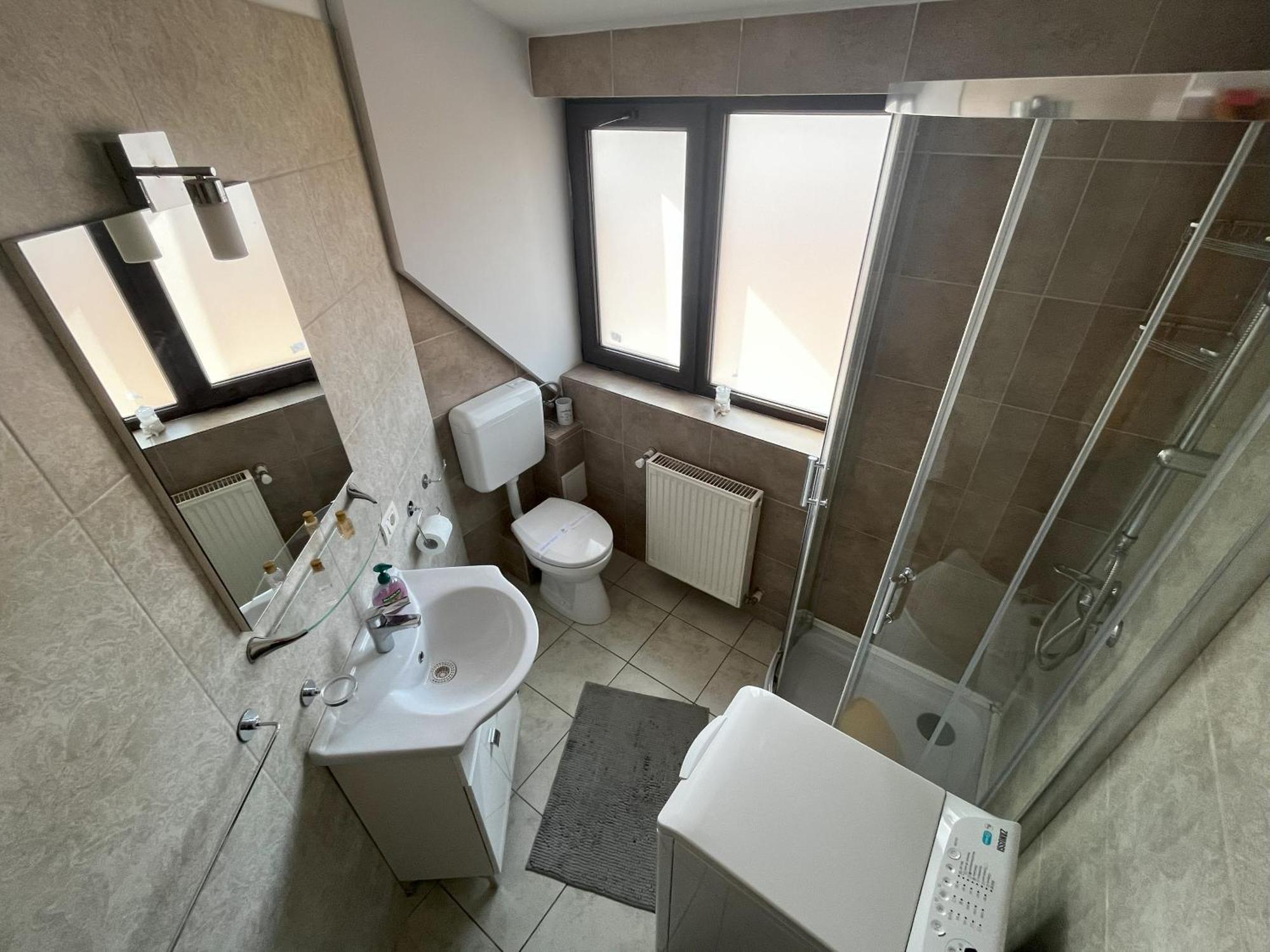 Apartament Modern Брашов Екстериор снимка